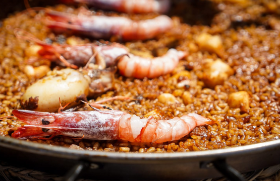 Paella junto al mar: dónde comer las mejores en Mallorca